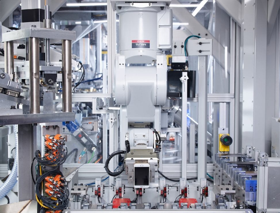 Apple expands global recycling programs with iPhone disassembling robot
